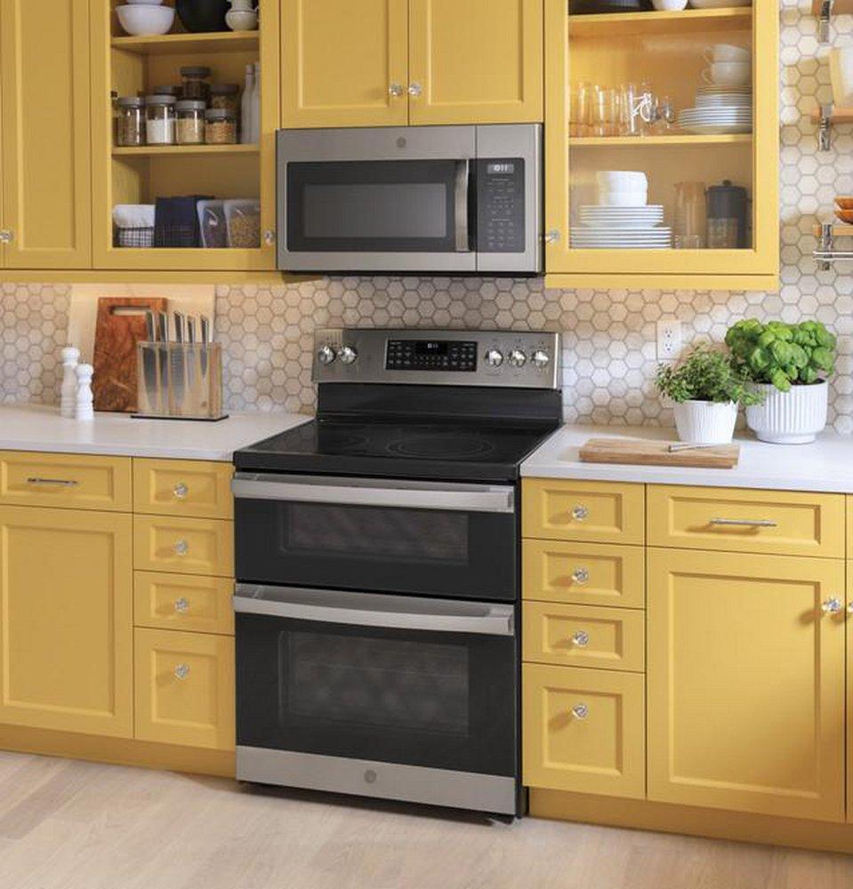 GE&reg; Stainless Steel 29-7/8 in. 6.6 cu. ft. 40A Freestanding Double Oven 