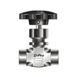 1/8 in. Tube OD 5000# 316 Stainless Steel  V15 Series Needle Valve