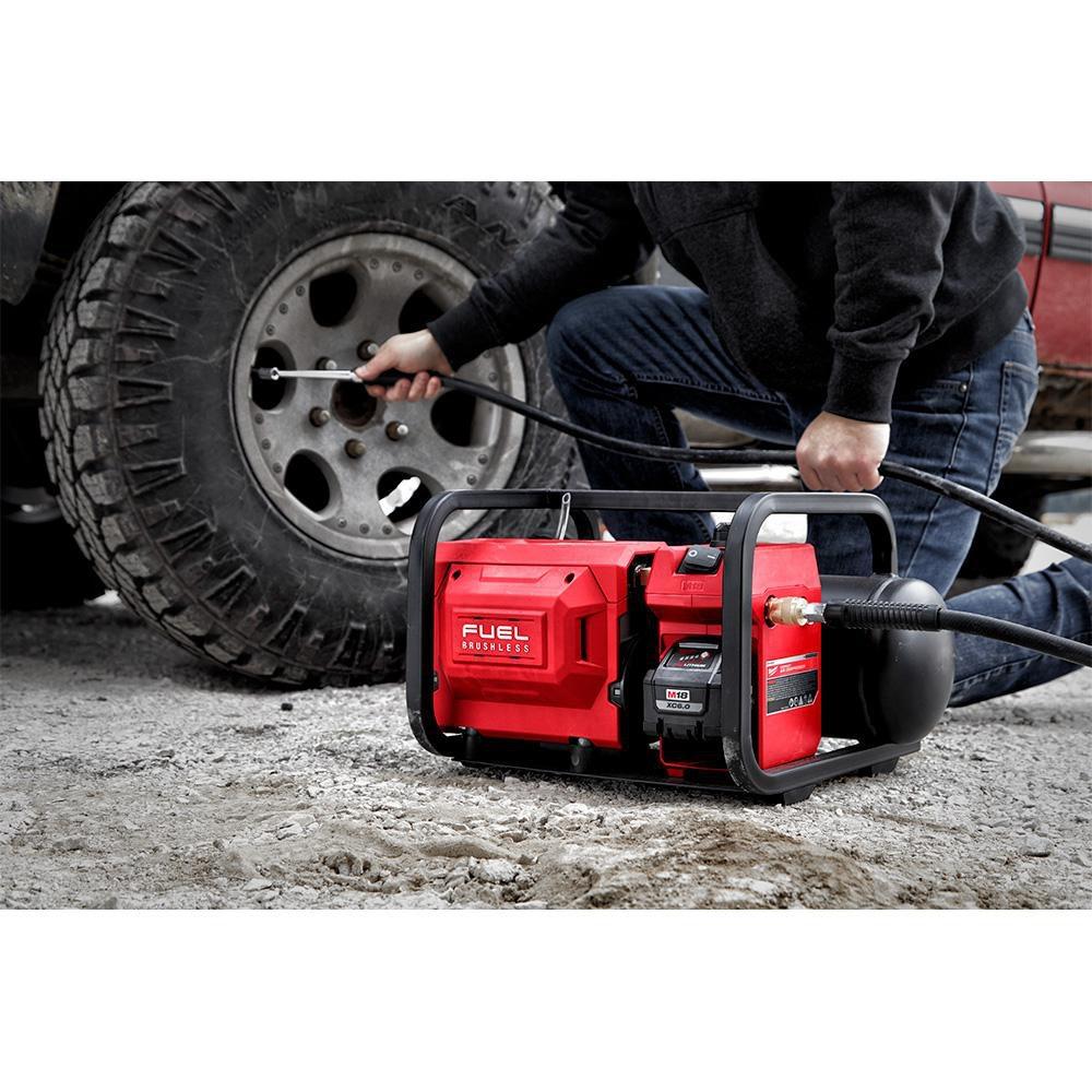 Milwaukee® Black 135 psi Portable Compressor 