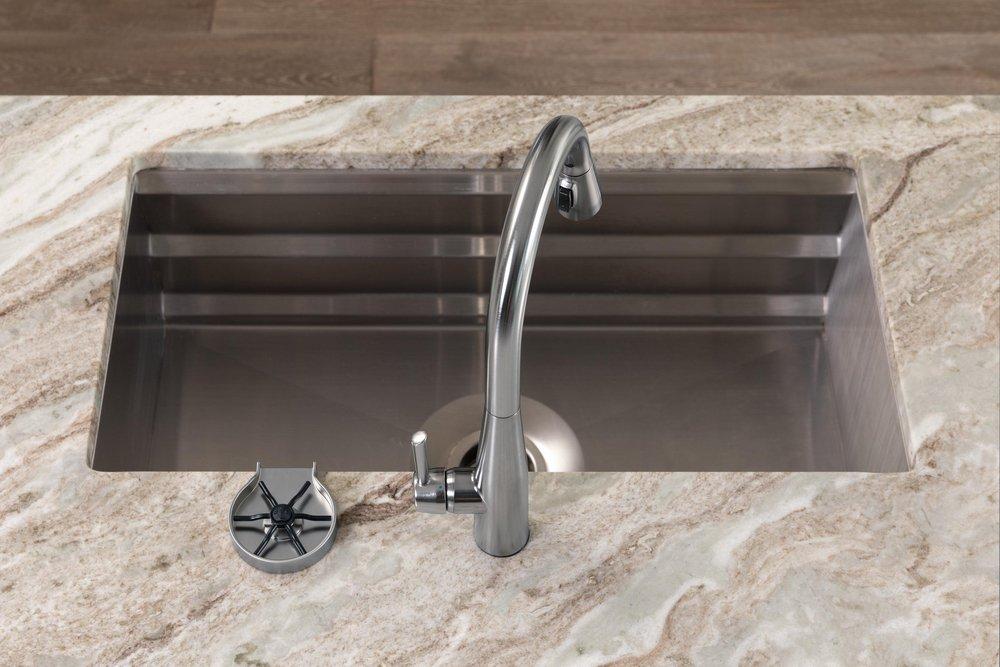 Delta Faucet Arctic Stainless Glass Rinser 