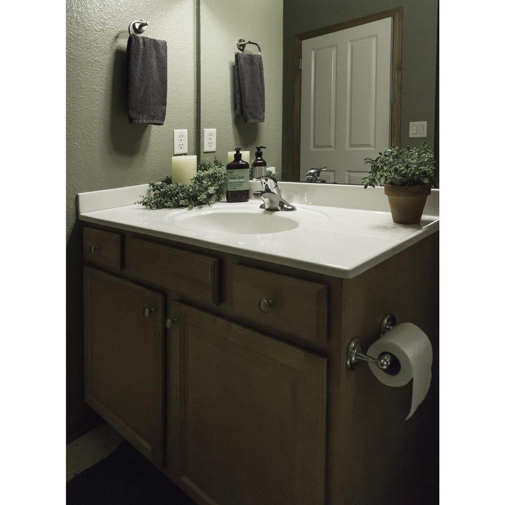 Design House White 21-1/2 x 3-5/8 in. Cultured Marble Vanity Top 