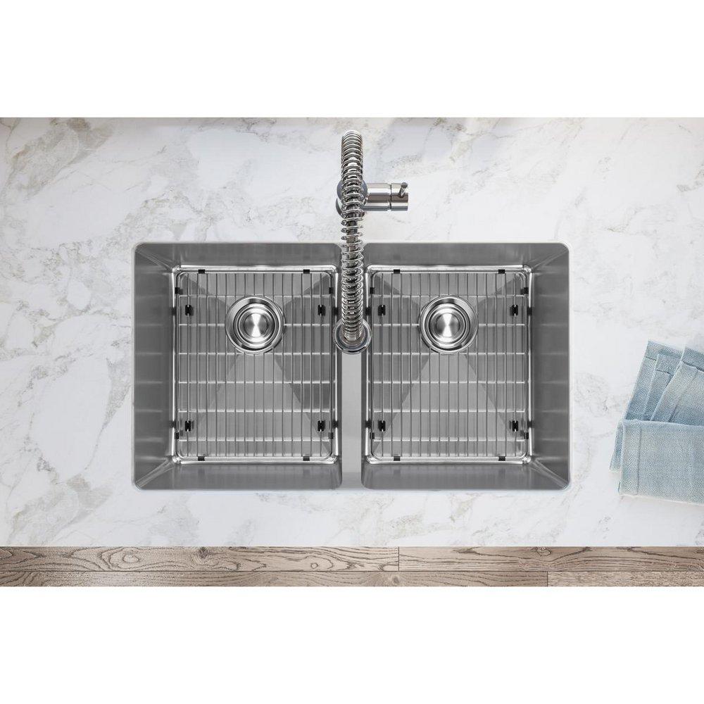 Elkay Polished Satin 30-3/4 x 18-1/2 in. 1-Hole Stainless Steel Double Bowl Undermount Kitchen Sink 