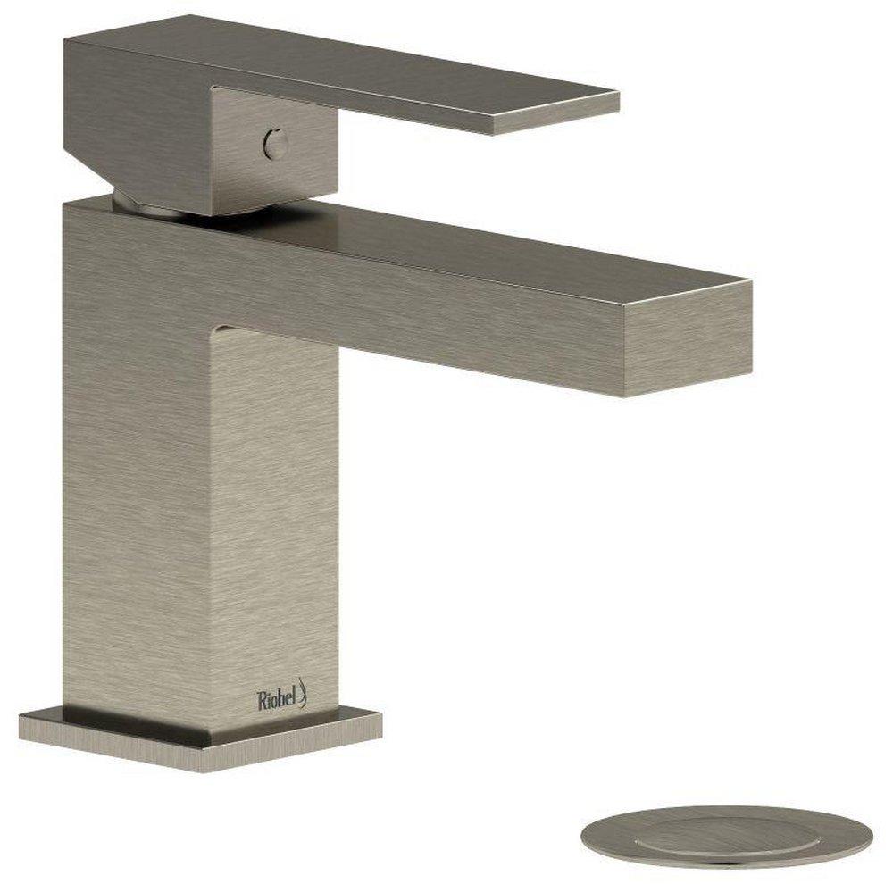 Single Handle Bathroom Sink Faucet in Brushed Nickel 