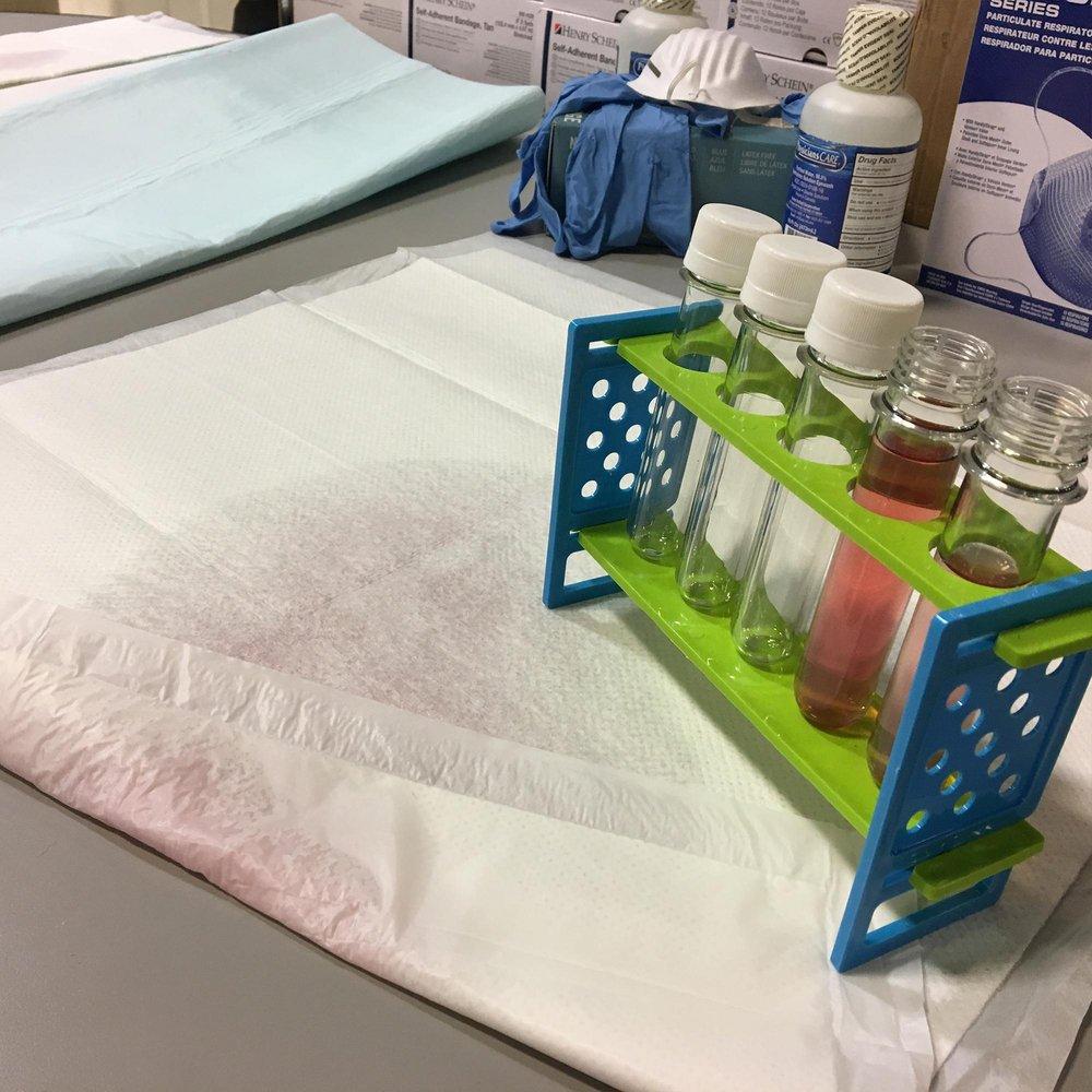 Quick Dam White 2 x 2 ft. Polymer Quick Dam Drip Mat (Case of 100) 