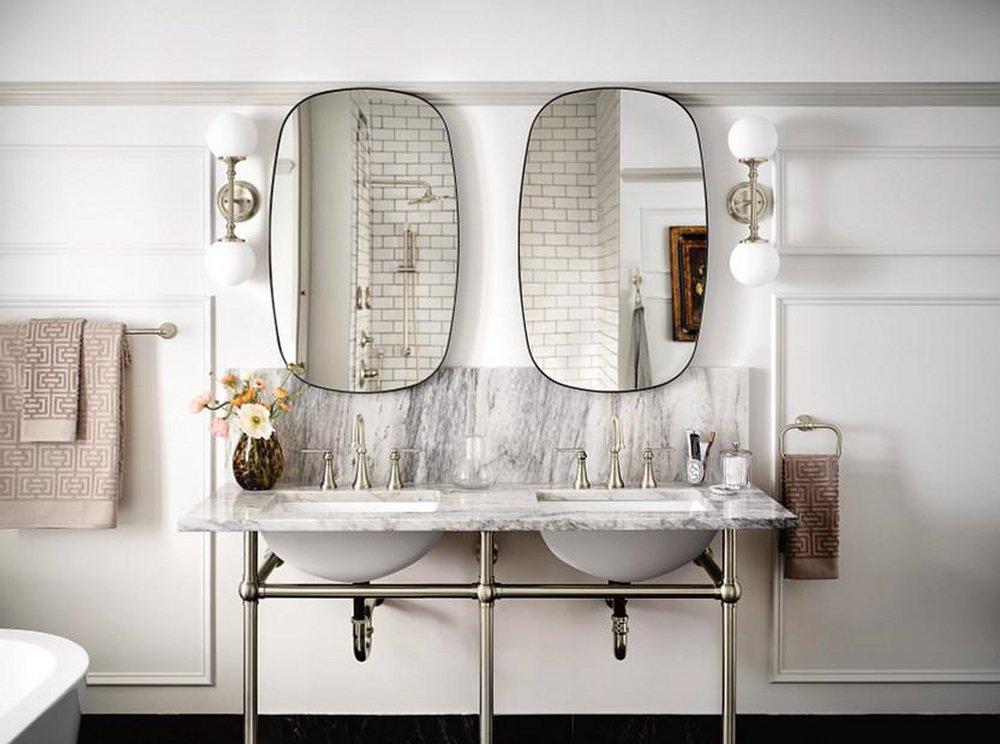 BRUSHED NICKEL TOWEL BAR 