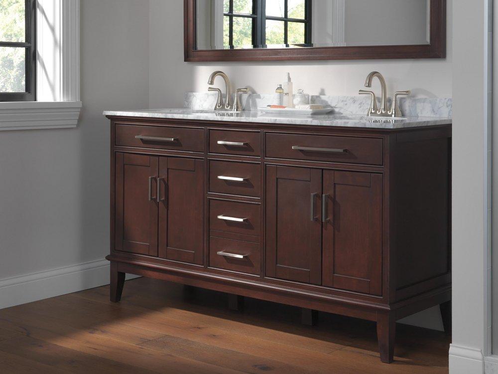 Delta Faucet Brilliance Stainless Two Handle Centerset Bathroom Sink Faucet 