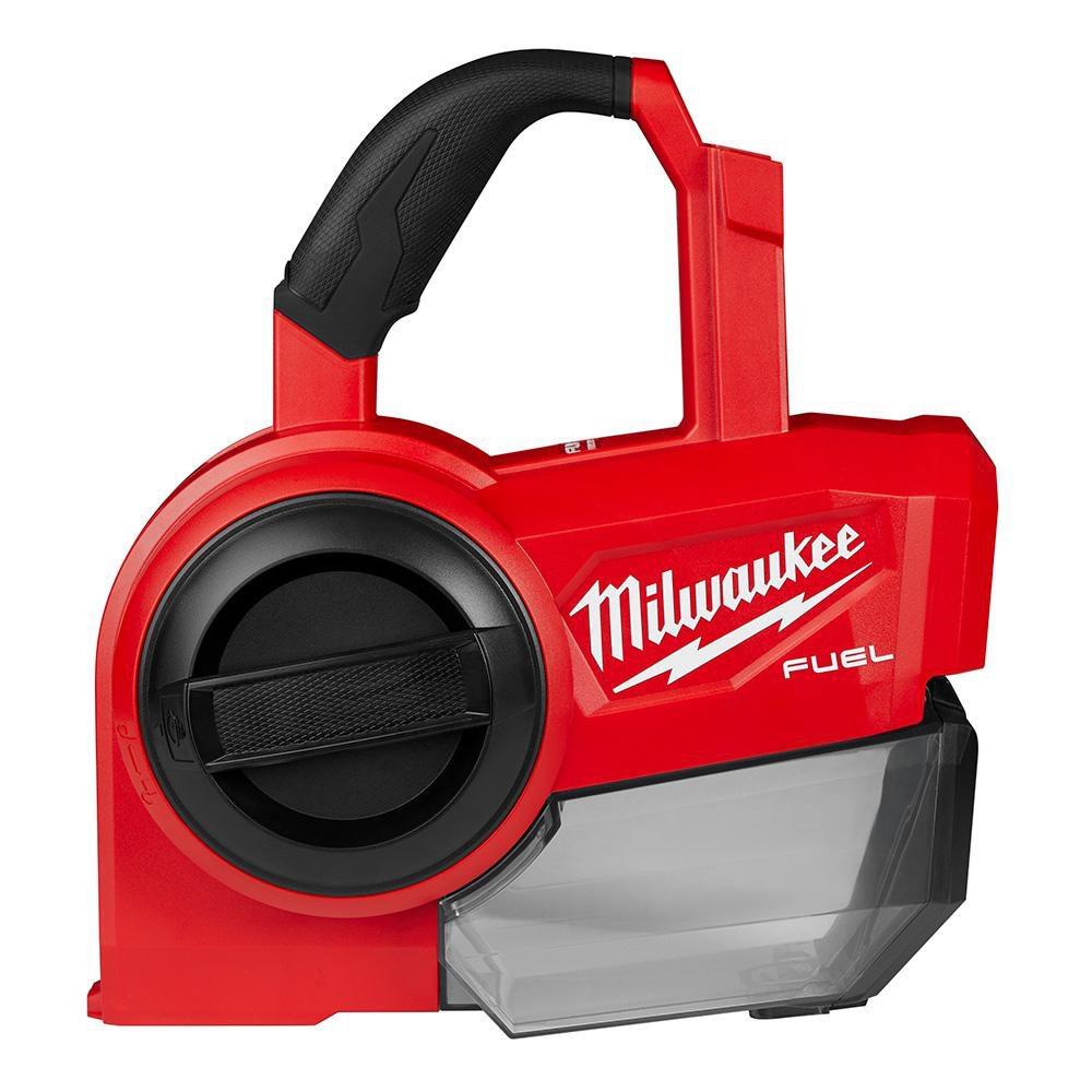 Milwaukee&reg; Black 18V Compact Vacuum 