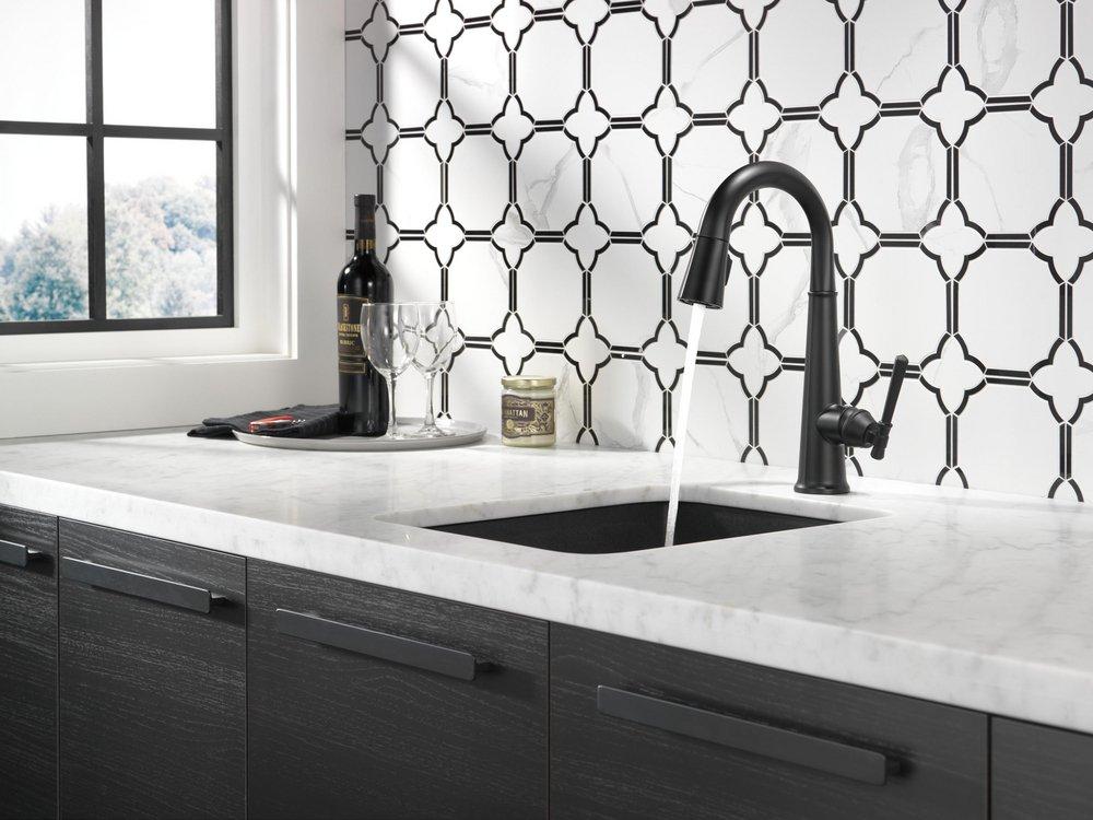 Delta Faucet Matte Black Single Handle Pull Down Bar Faucet 