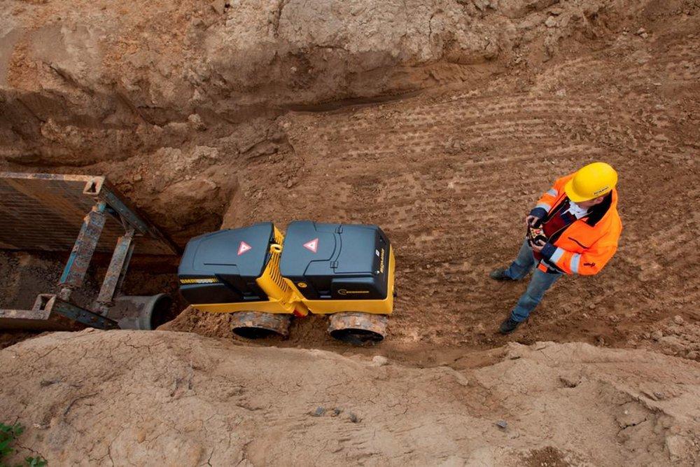 BOMAG Yellow Compactor 