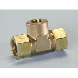 3/4 x 3/4 x 1/2 in. Tube Pipe Reducing Tee