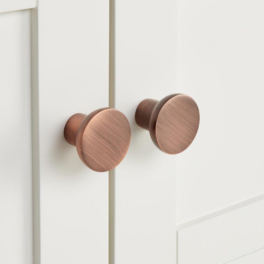 Signature Hardware Soft White 30 in. Floor Mount Vanity in White, Antique Copper with Riverside Grey 