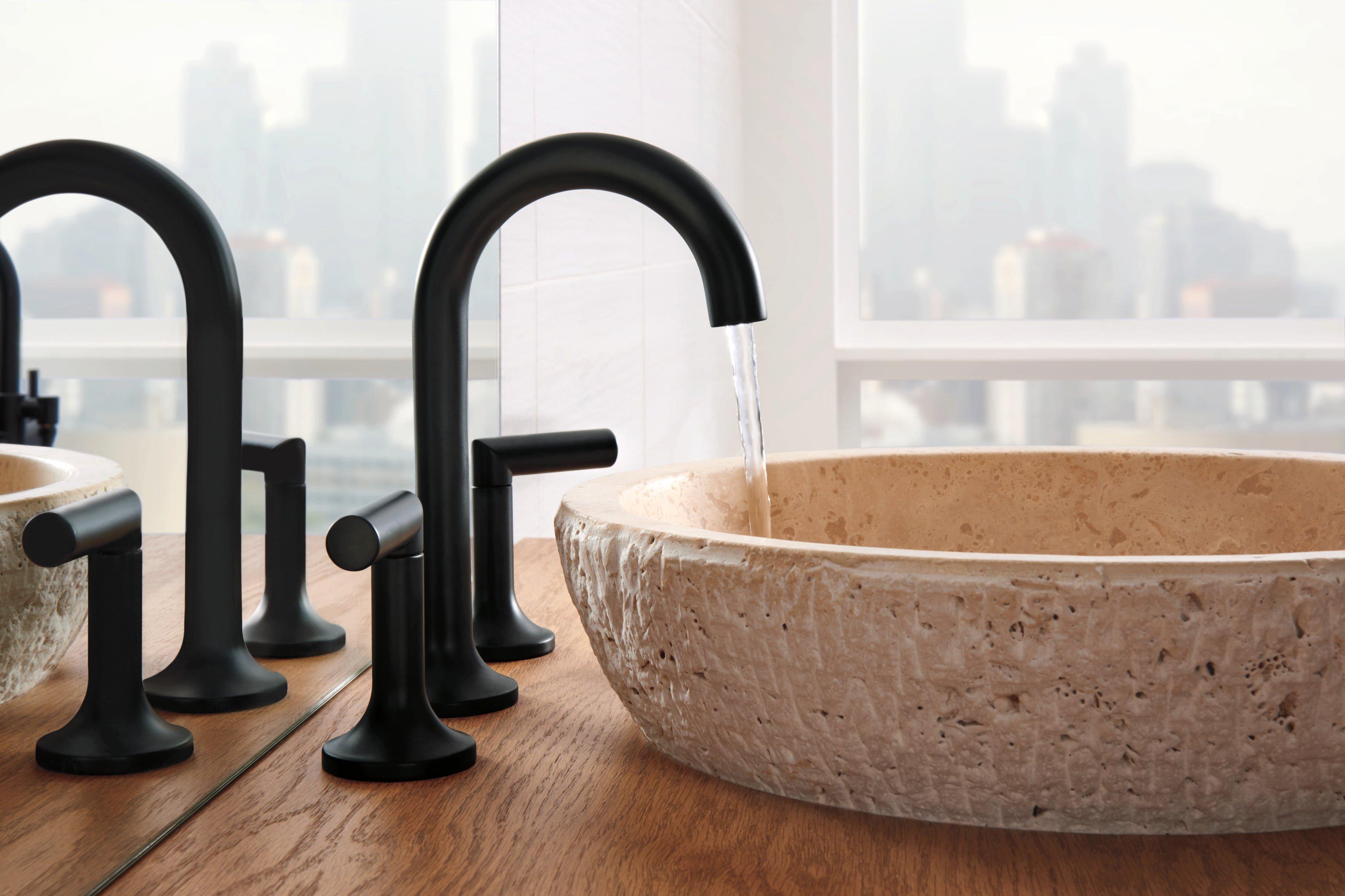 Brizo Matte Black Two Handle Zinc Lever Handle 