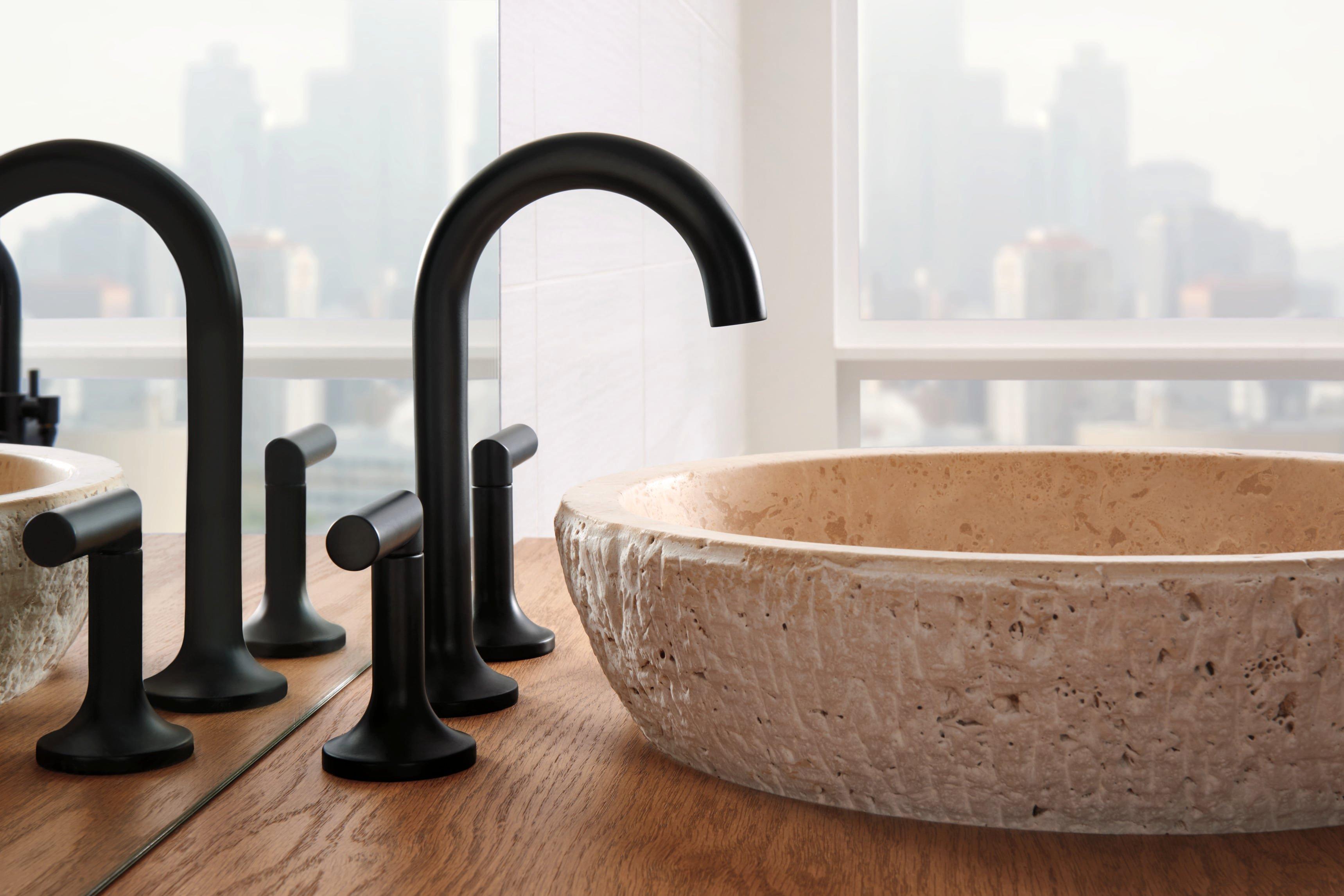 Brizo Matte Black Two Handle Zinc Lever Handle 