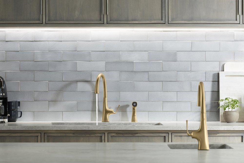 KOHLER Vibrant&reg; Brushed Moderne Brass Single Handle Pull Down Kitchen Faucet 