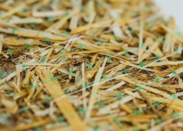 8 ft. x 112-1/2 ft. Straw Blanket 100 sq. yd. 
