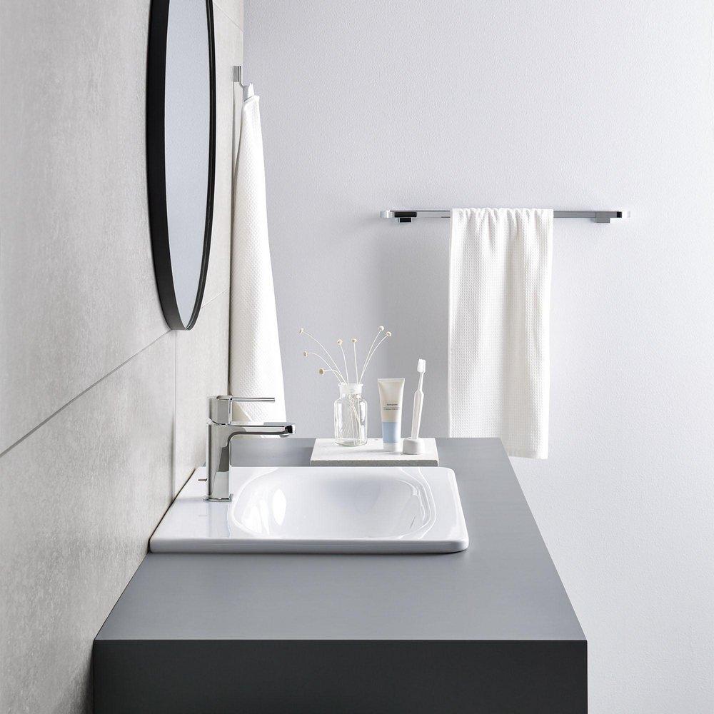 GROHE StarLight&reg; Chrome 1-Hook Robe Hook 