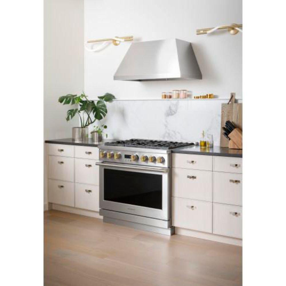 Monogram&reg; Stainless Steel 35-1/4 x 35-7/8 x 28-1/2 in. 23000 BTU 5.75 cu. ft. 6-Burner Sealed Dual Fuel Freestanding Range 