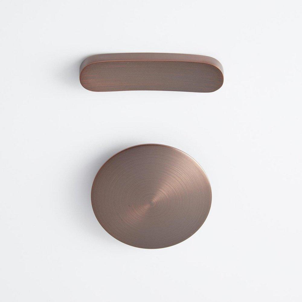 Signature Hardware White 67 x 28-1/2 in. Freestanding Bathtub with End Drain 