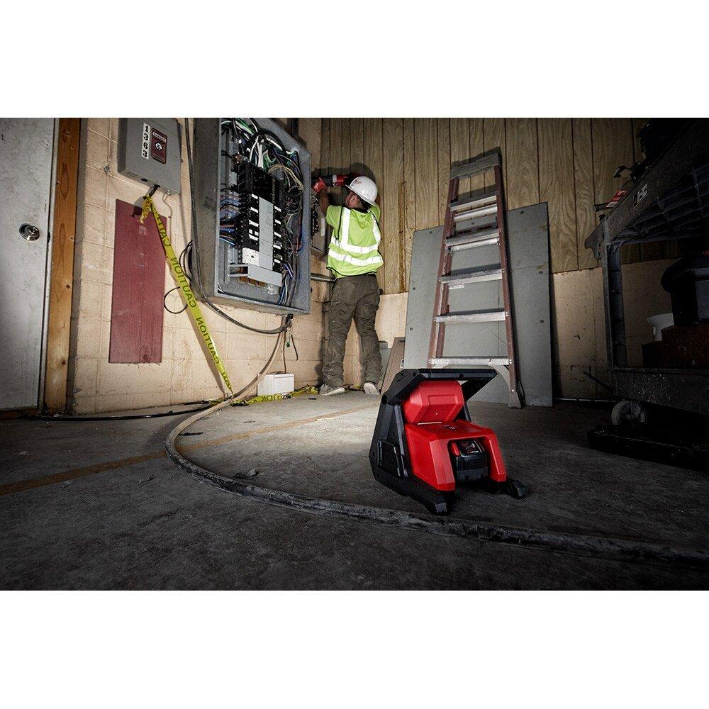 Milwaukee&reg; Black 80W LED Flood Light 