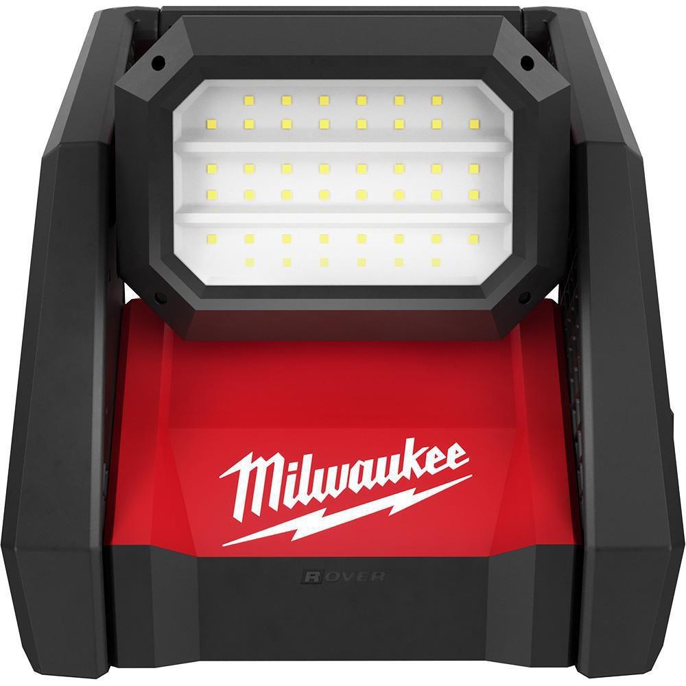 Milwaukee&reg; Black 80W LED Flood Light 