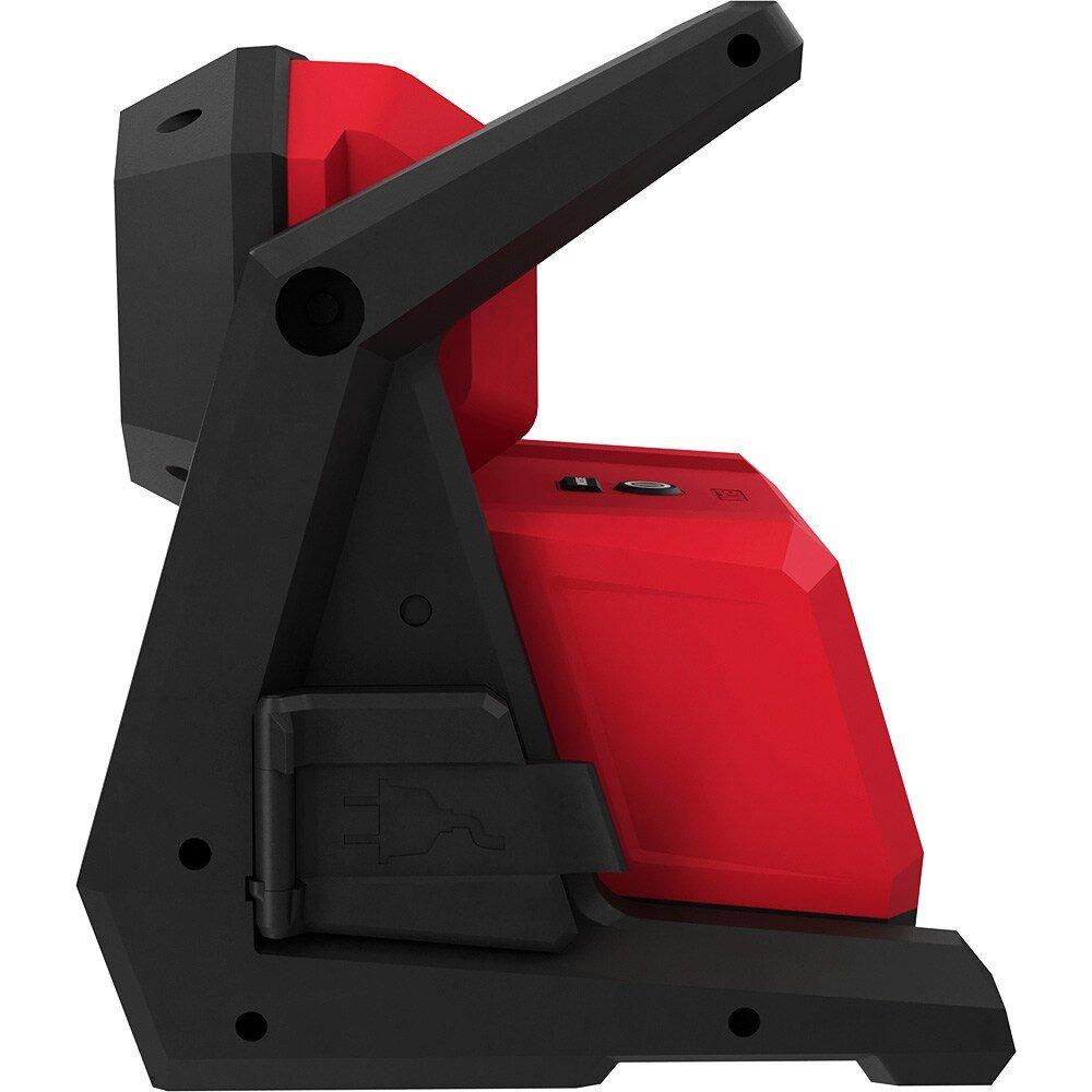Milwaukee&reg; Black 80W LED Flood Light 