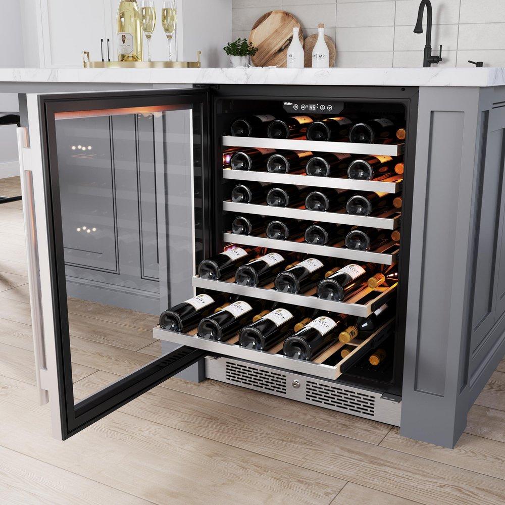 Avallon Stainless Steel 24 in. Undercounter Beverage Cooler 