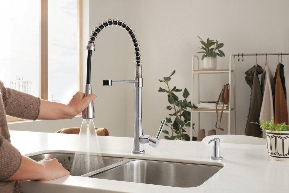 Peerless&reg; Chrome Single Handle Deck Mount Faucet 