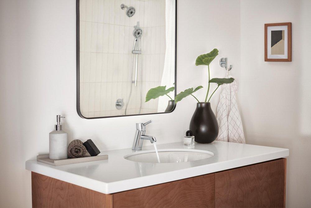 *CVR* LF PRECEPT 1HDL BATH FCT 