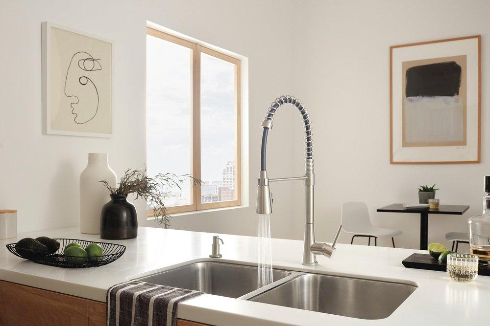Peerless&reg; Stainless Single Handle Deck Mount Faucet 