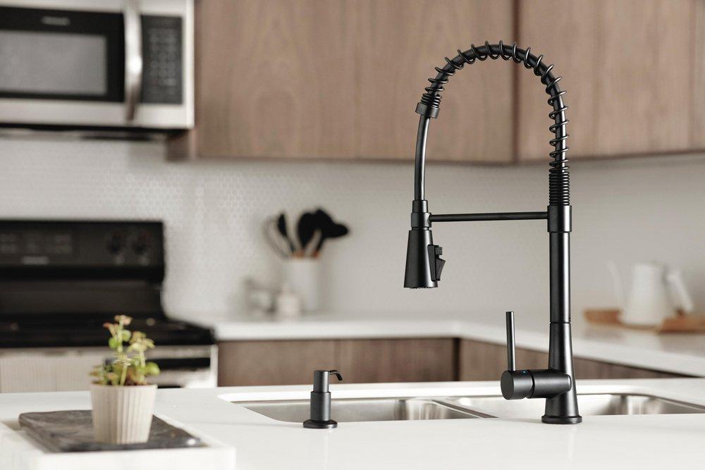 Single Handle Lever Deck Mount Service Faucet 