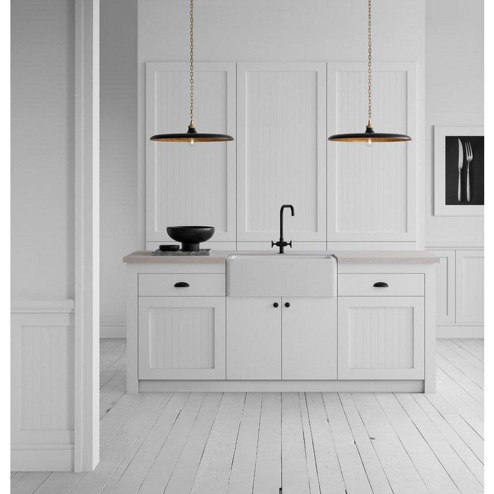 Visual Comfort & Co. Signature Hand-Rubbed Antique Brass/Plaster White 15W 1-Light Medium E-26 Pendant Light 