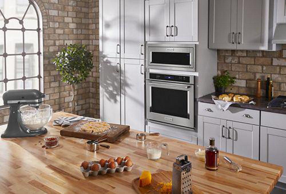 KitchenAid Stainless Steel 14 x 18 in. 1000W 15A 1.1 cu. ft. Built-In Microwave 