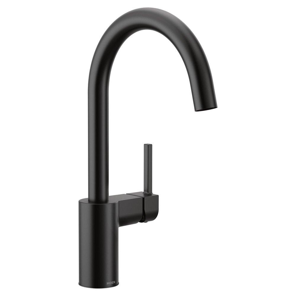 Single Handle Kitchen Faucet in Matte Black 