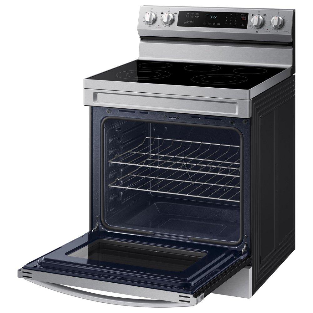 29-15/16 in. Electric 5-Burner Smoothtop Freestanding Renage in Stainless Steel 
