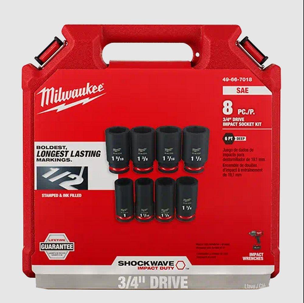 Milwaukee&reg; Black/Red Socket Set 