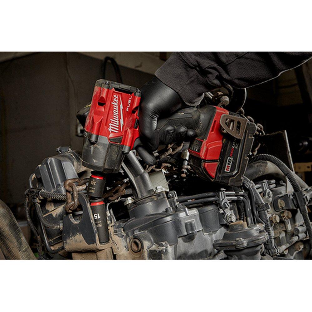 Milwaukee&reg; Black/Red Socket Set 