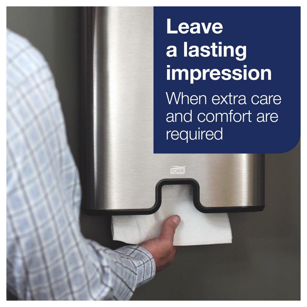 H2 Soft Absorbent Multifold Hand Towel in White, 135 Sheets (Case of 16) 