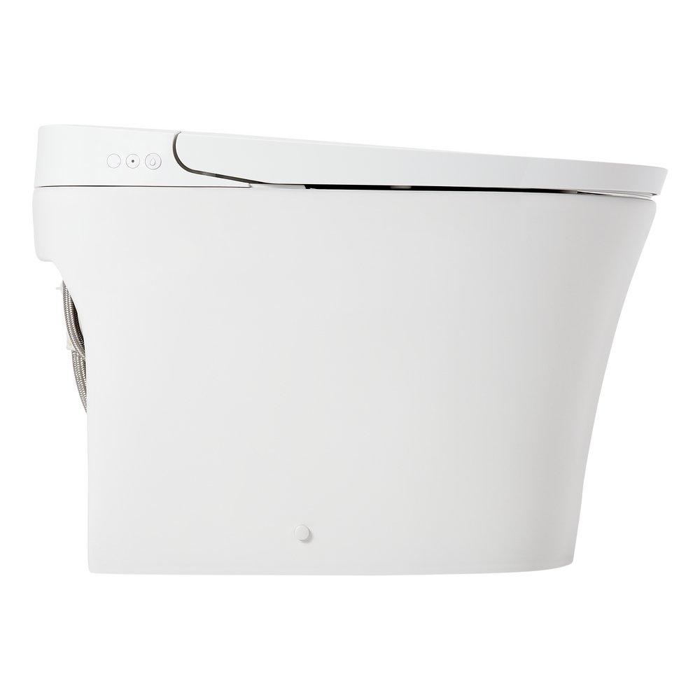 1.28 gpf Elongated One Piece Toilet in White 
