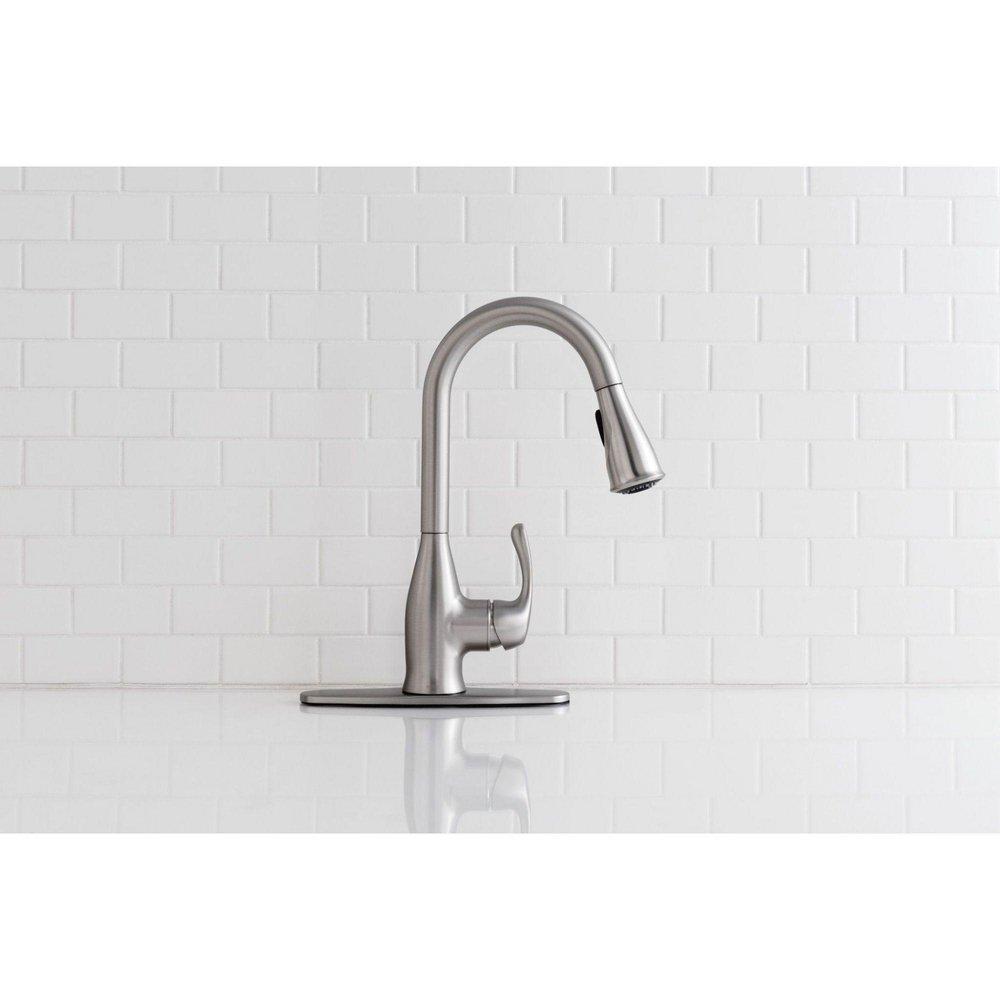 Single Handle Kitchen Faucet in Spot Resist&trade; Stainless 