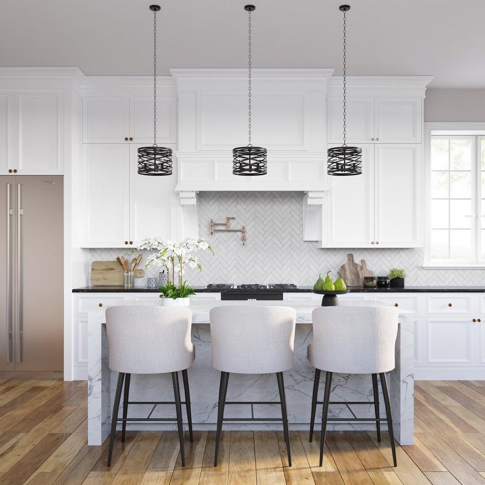 3-Light Pendant Light in Matte Black 