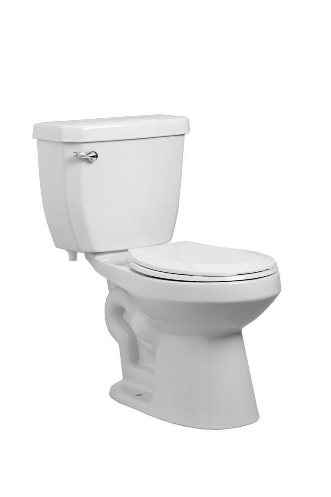 1.6 gpf Round Two Piece Toilet in White 