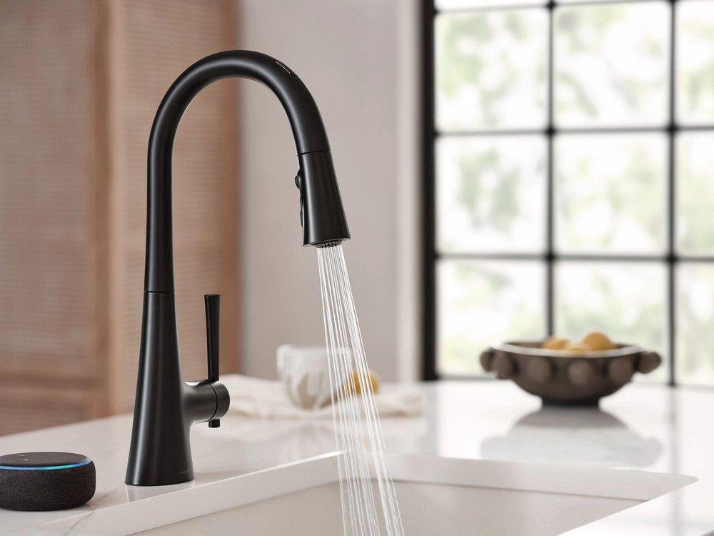 Moen Matte Black Single Handle Pull Down Kitchen Faucet 