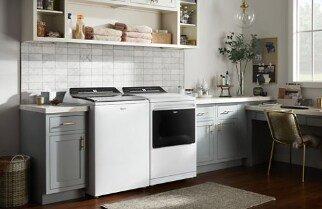 Whirlpool White 27-1/4 in. 5.2 - 5.3 cu. ft. Top Load Washer with 2 in 1 Removable Agitator 