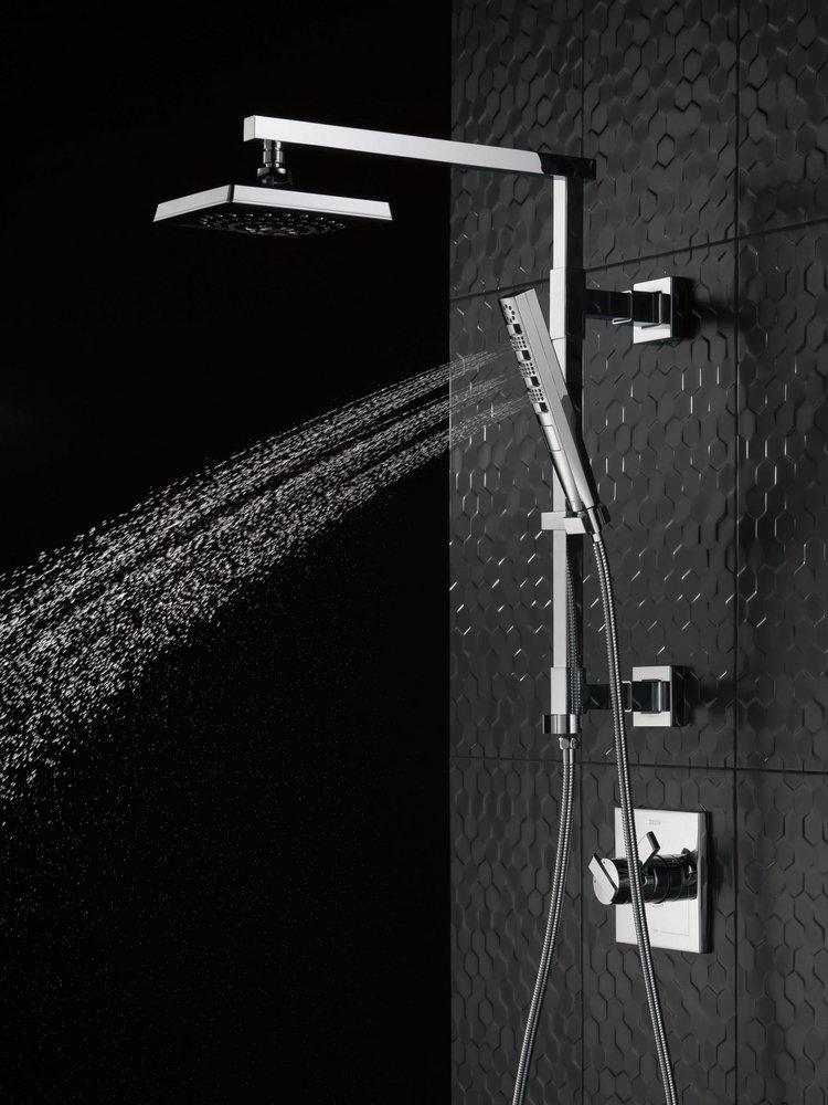 Delta Faucet Chrome Multi Function Showerhead 