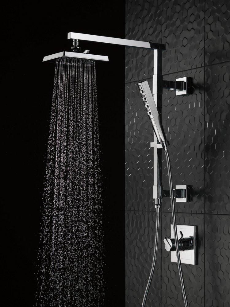 Delta Faucet Chrome Multi Function Showerhead 