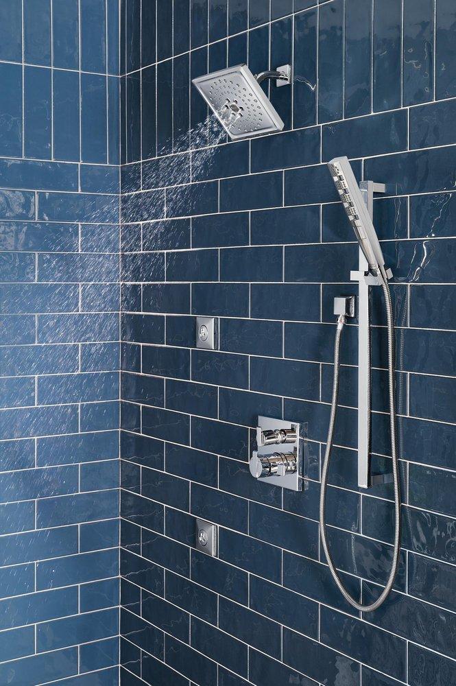 Delta Faucet Chrome Multi Function Showerhead 