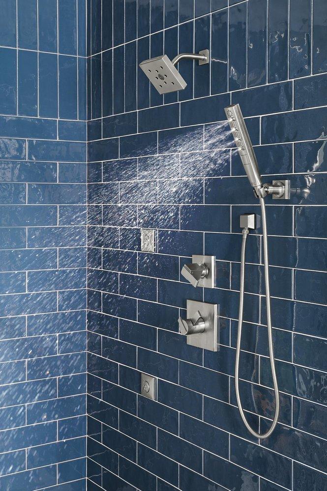 Delta Faucet Lumicoat Stainless Body Spray 