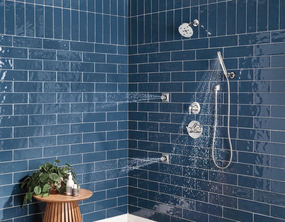 Delta Faucet Lumicoat Chrome Body Spray 