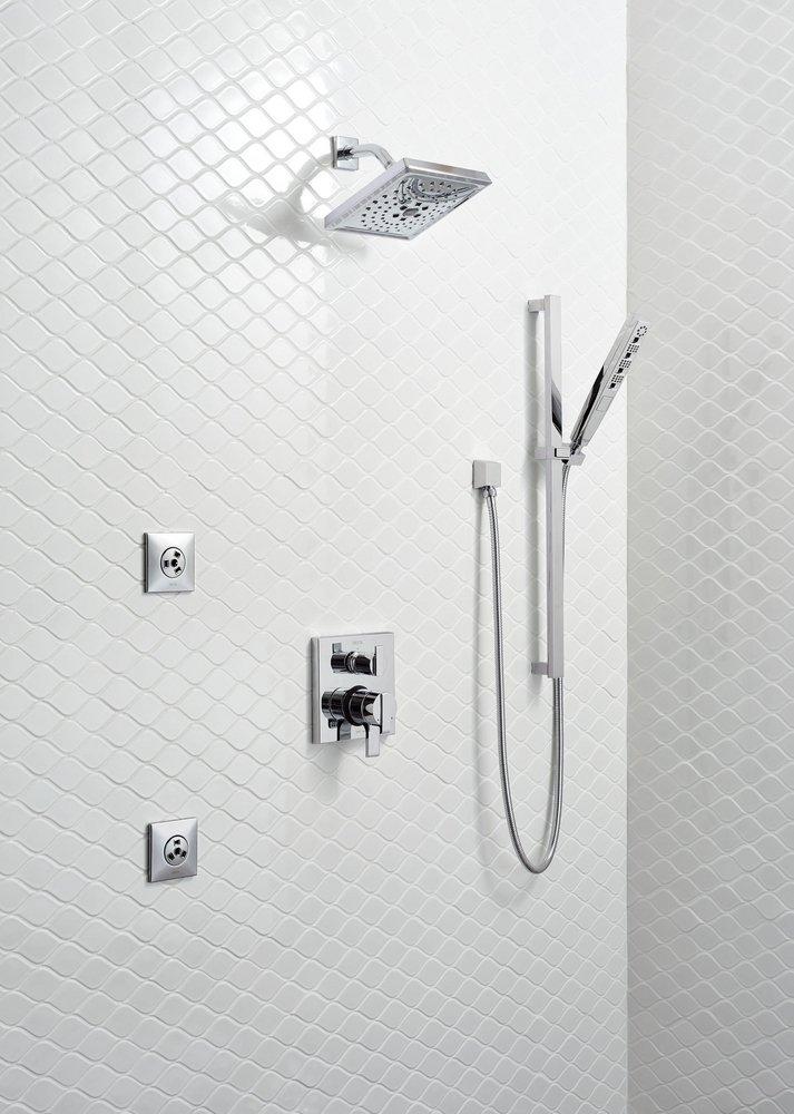 DELTA UNIVERSAL SHOWERING COMPONENTS: H2OKINETIC 3-SETTING RAINCAN SHOWER HEAD 