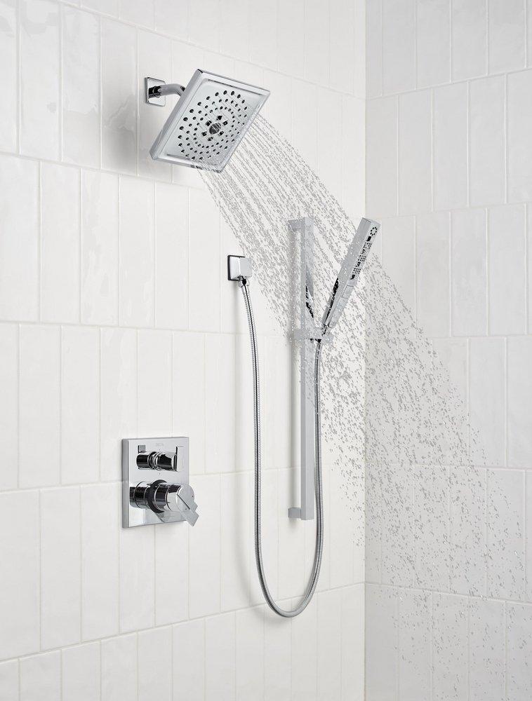 DELTA UNIVERSAL SHOWERING COMPONENTS: H2OKINETIC 3-SETTING RAINCAN SHOWER HEAD 